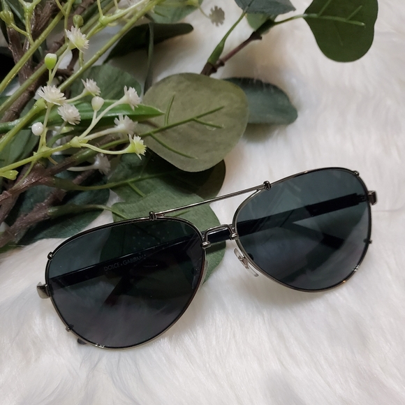 NWT Dolce & Gabbana Riveted Aviator Sunglasses - Picture 2 of 10